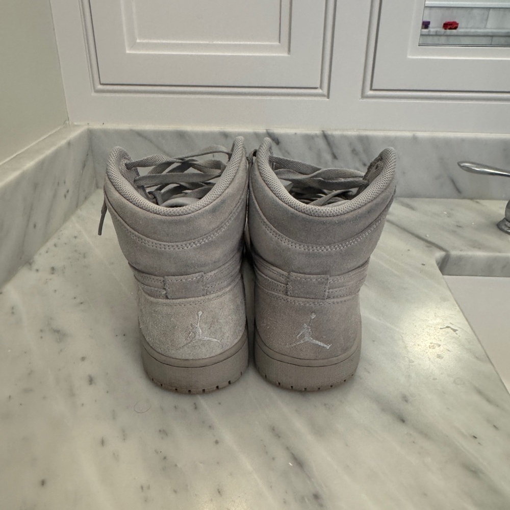 Nike Men's Air Jordan Light Gray Sneakers - Picture 2 of 5